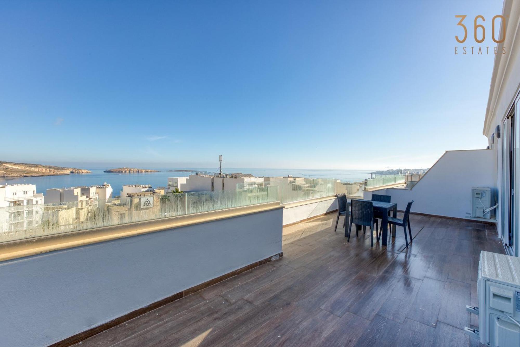 One Of A Kind 4br Penthouse With Terrace & Views By 360 Estates Apartment